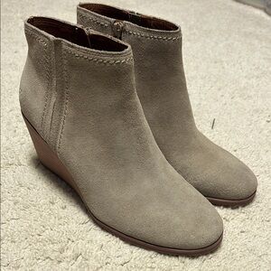 Lucky brand wedge ankle boots, tan suede size 10, only worn a few times!